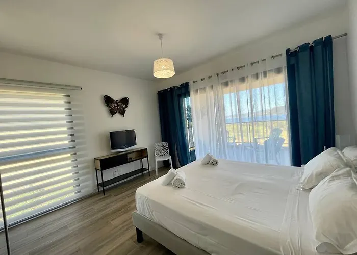 דירה Spacieux Appart- 6pers- Vue Mer- 2 Min De La פרופריאנו