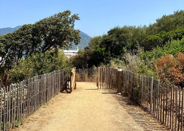 Spacieux Appart- 6pers- Vue Mer- 2 Min De La Appartement Propriano (Corsica)